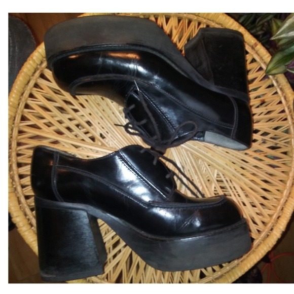Steve Madden Jury 9s Chunky Heel 